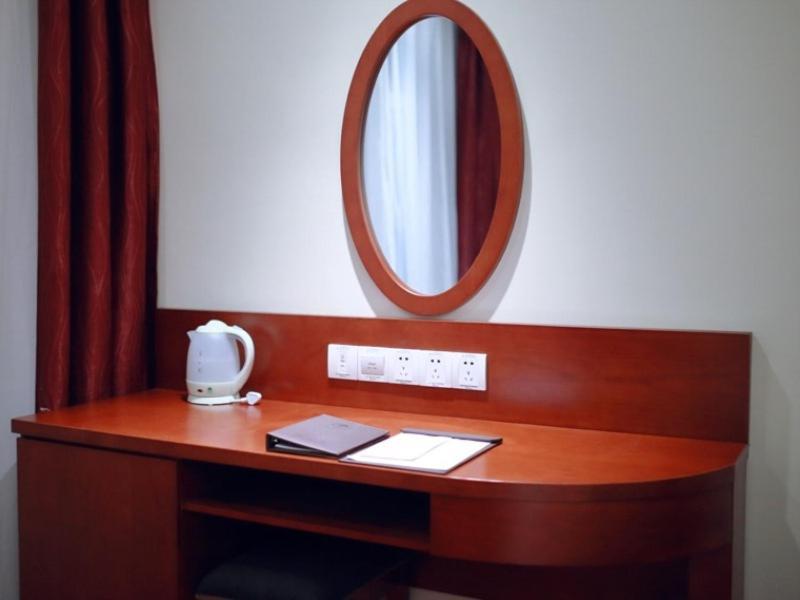 Greentree Inn Jiangsu Xuzhou Kuangda Huaita East Gate Express Hotel מראה חיצוני תמונה